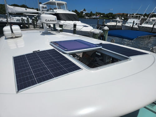 Latest company Solutions about Toepassing van zonne-energie-modules op het dek van schepen