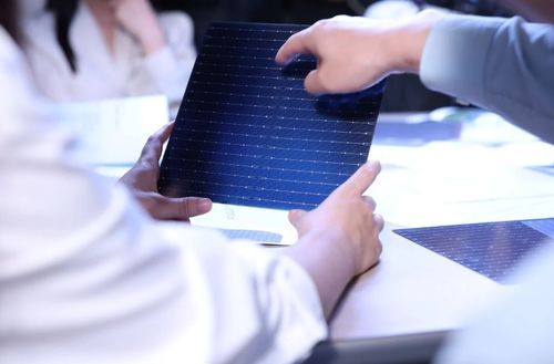 Het laatste nieuws van het bedrijf over Van PERC naar TOPCon: Welk zonnepaneel denk je dat beter is?